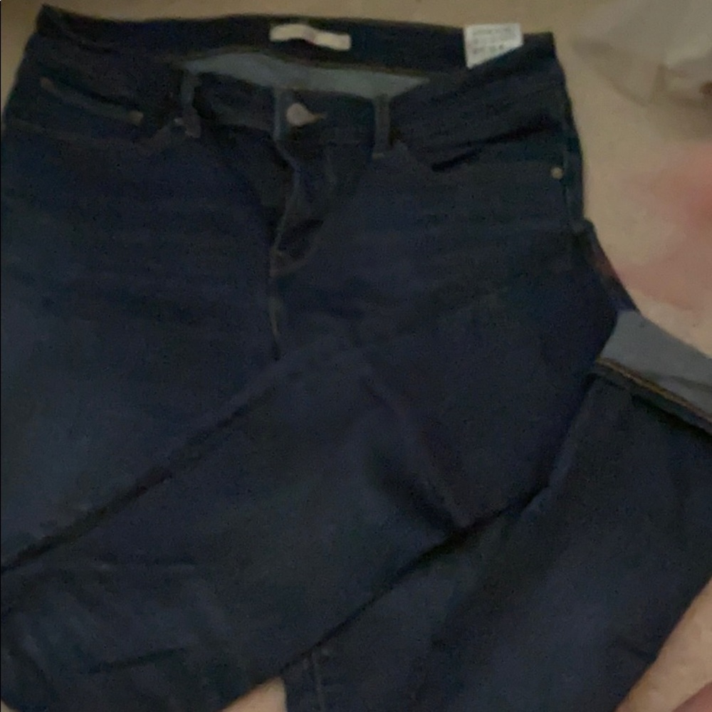 Levi’s dark 711 skinny’s
